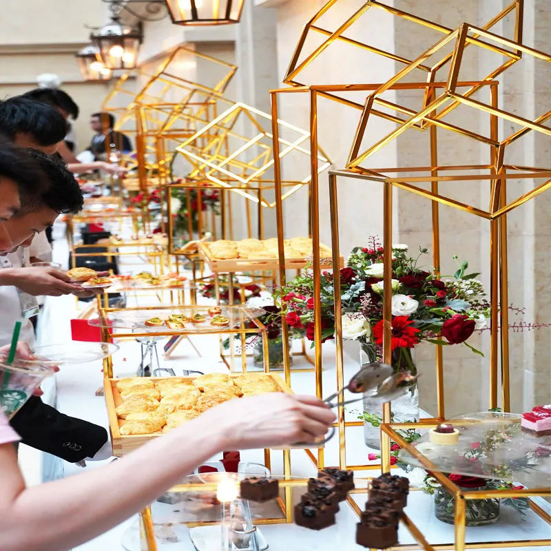 Wedding Buffet Cake Sweet Food Bread Cake Flower Dessert Holder Dessert Table Cake Stand Buffet Banquet Tea Break Metal Holder