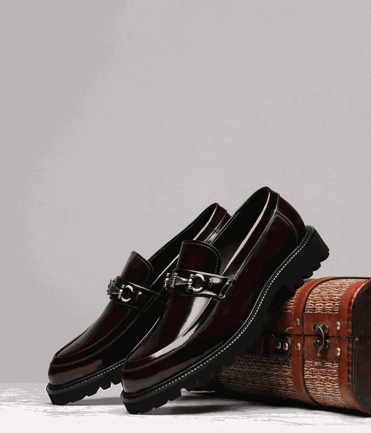 Men's Business Formal Leather Shoes Man Casual Leather Shoes Loafers Casual Business Wedding Shoes for Men Round Toe Slip-On