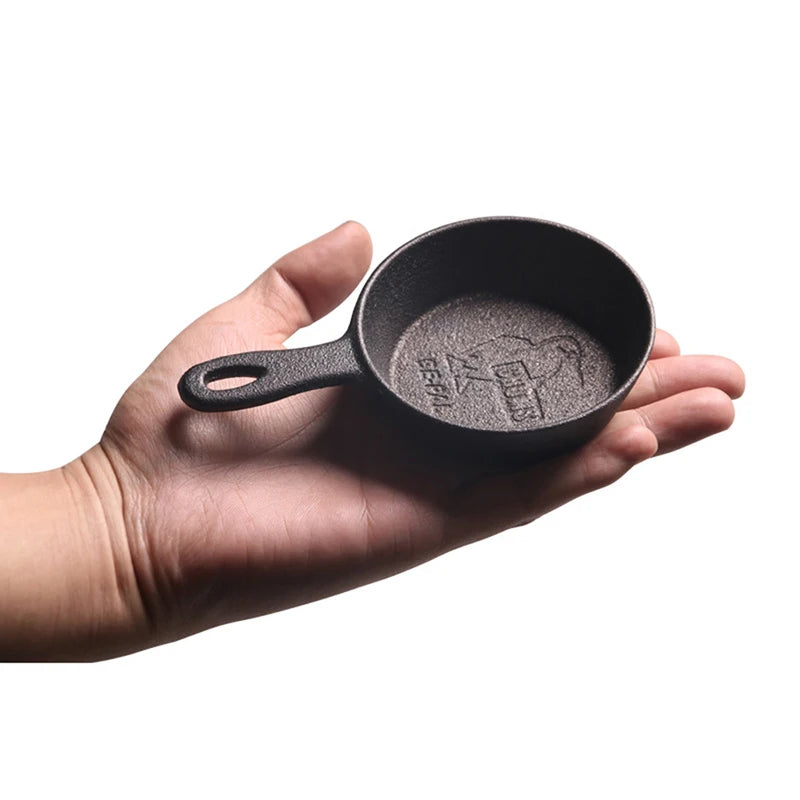 New 8.5CM Cast Iron Skillet Non-stick Mini Egg Frying Pan for Kitchen Cookware