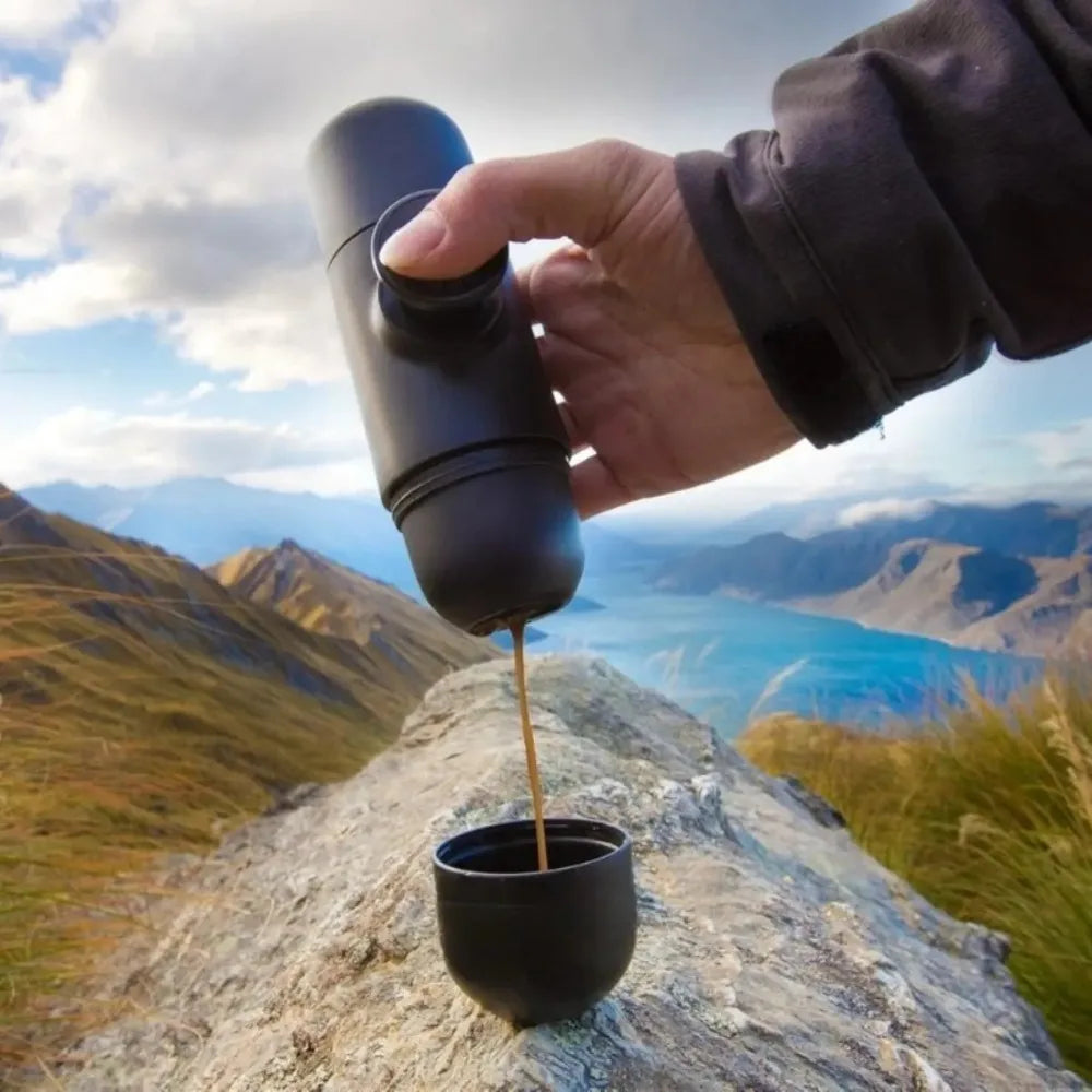 Portable Manual Espresso Coffee Maker 140ML Mini Hand Press Single Coffee Machine Coffee Powder Type for Outdoor Travel Camping