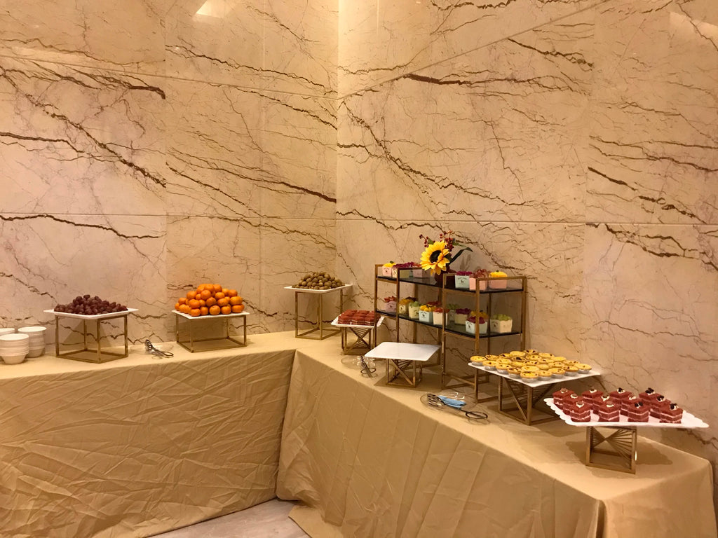 Wedding Buffet Cake Sweet Food Bread Cake Flower Dessert Holder Dessert Table Cake Stand Buffet Banquet Tea Break Metal Holder