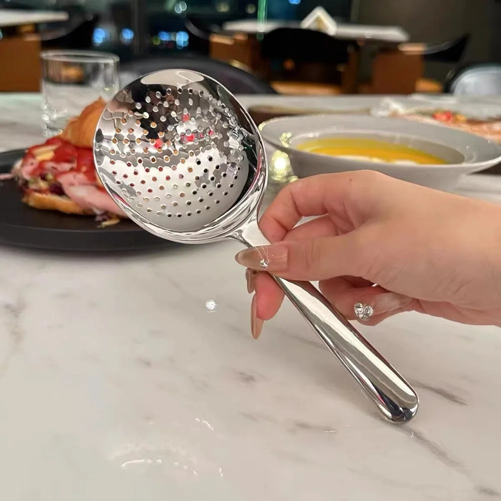 1pc Heavy-Duty Commercial/Home Kitchen Spoons/Large Serving Spoon with Heat-Resistant Short Handle Drain Holes for Easy Cleaning