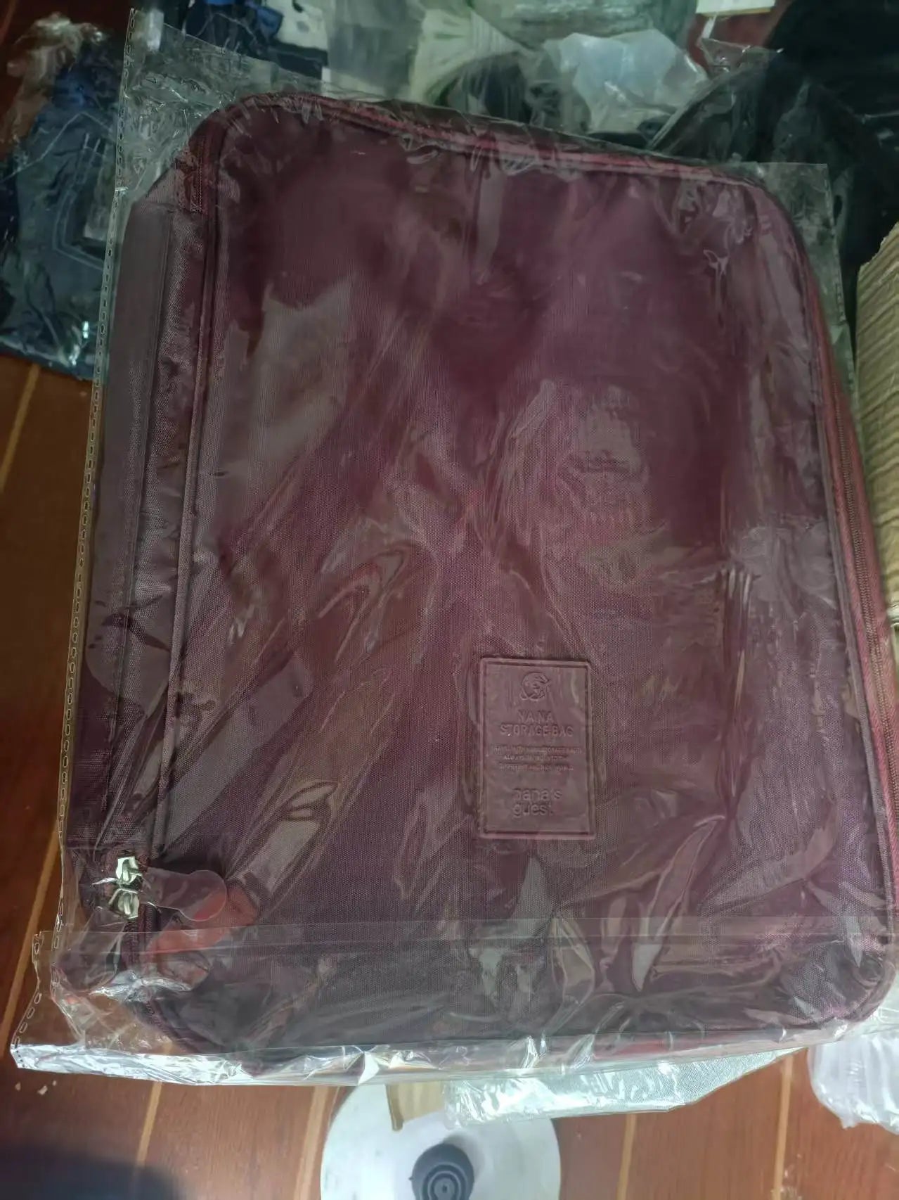 Burgundy Outdoor Shirt Bag, Business Tie Bag, Multifunctional Storage Bag for Business Trips, Clothing Organizer Tote Bag