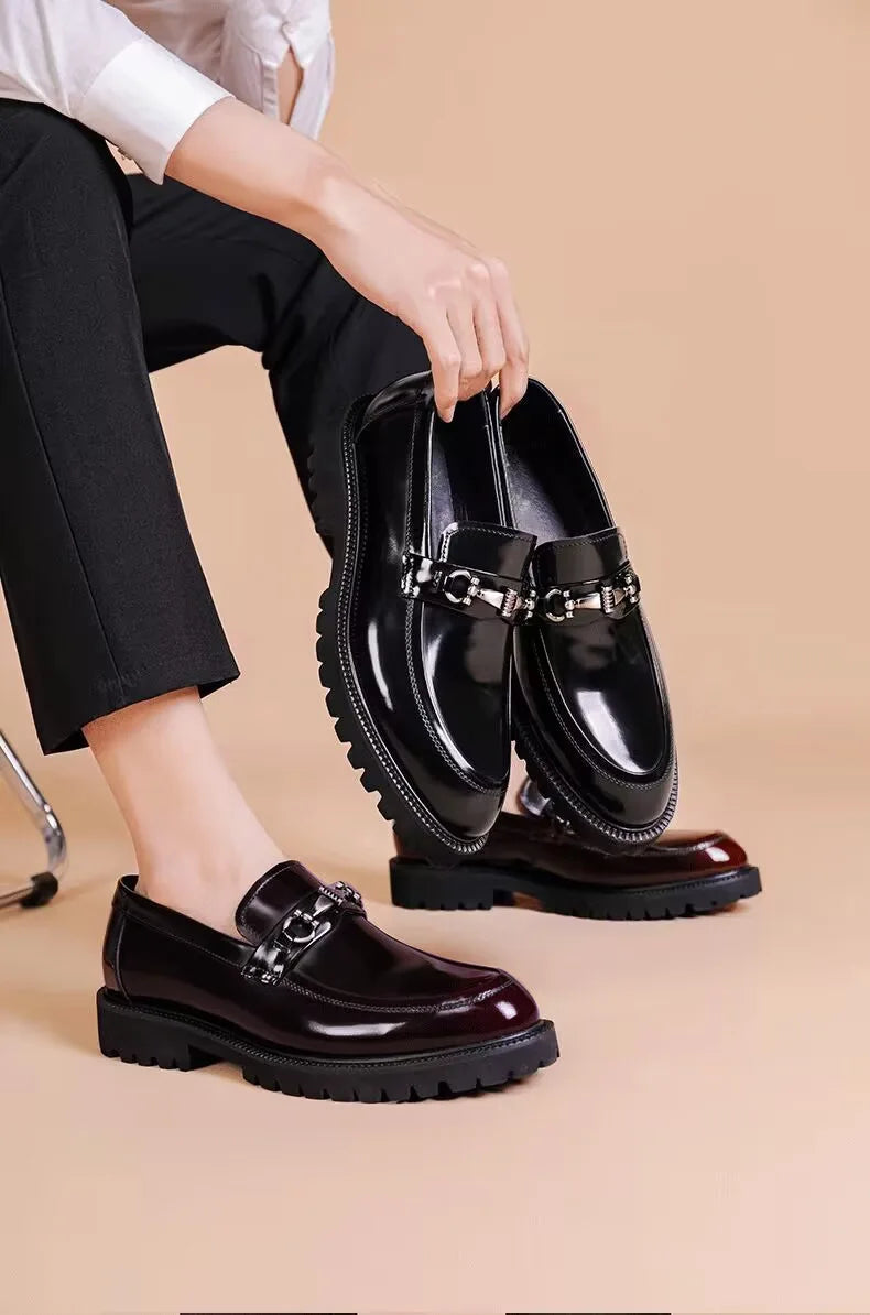 Men's Business Formal Leather Shoes Man Casual Leather Shoes Loafers Casual Business Wedding Shoes for Men Round Toe Slip-On