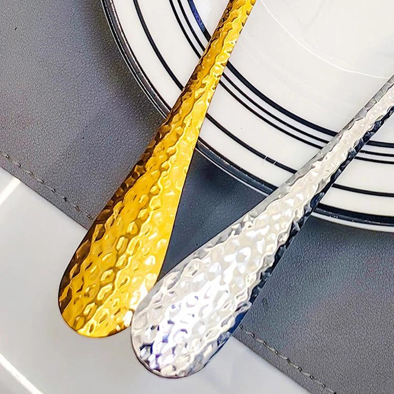 Large Shell-Shaped Stainless Steel Serving Spoons Fan-Design Vegetable Soup Spoons for Family Parties And Restaurant Use