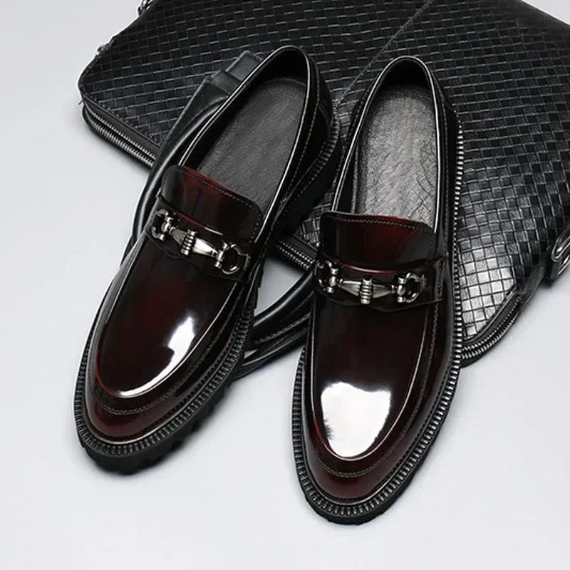 Men's Business Formal Leather Shoes Man Casual Leather Shoes Loafers Casual Business Wedding Shoes for Men Round Toe Slip-On