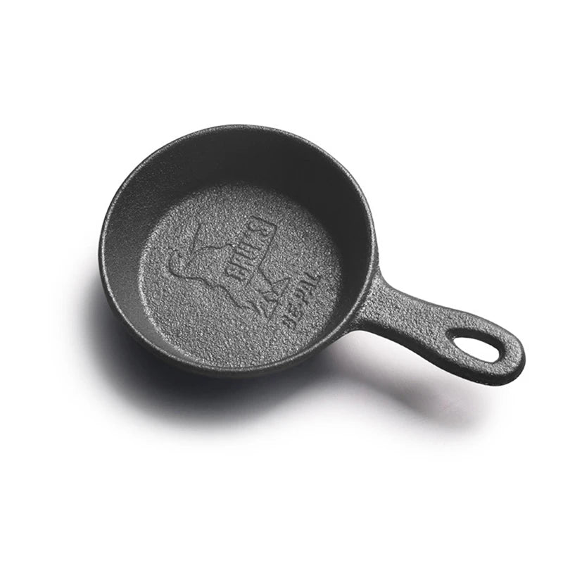 New 8.5CM Cast Iron Skillet Non-stick Mini Egg Frying Pan for Kitchen Cookware