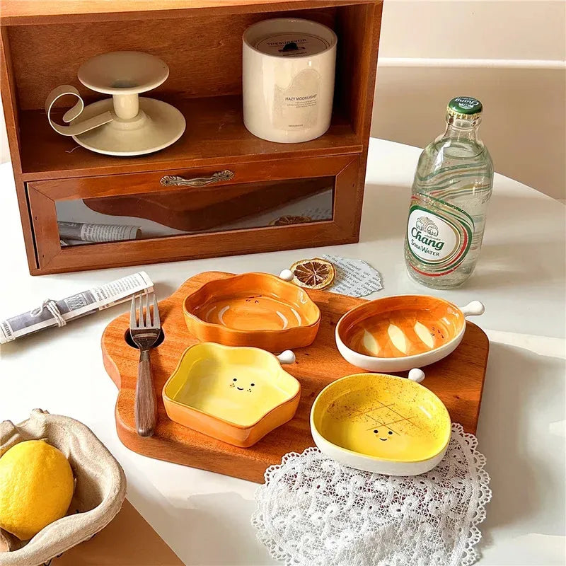 Desktop Creative Bread Shaped Ceramic Dishes, Cute Small Dipping Sauce Plate for Hotpot Ketchup Snack