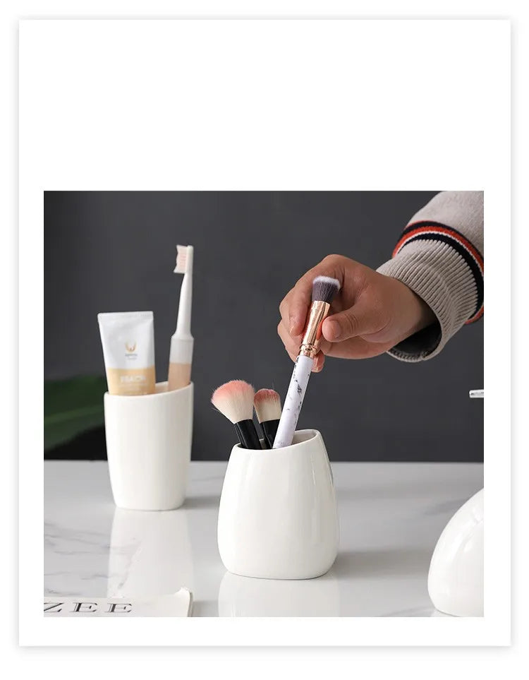 Silver Bathroom Accesssories Set Ceramics Liquid Soap Dispenser Home Decortion China Porcelain Washroom Kit for Soap Box