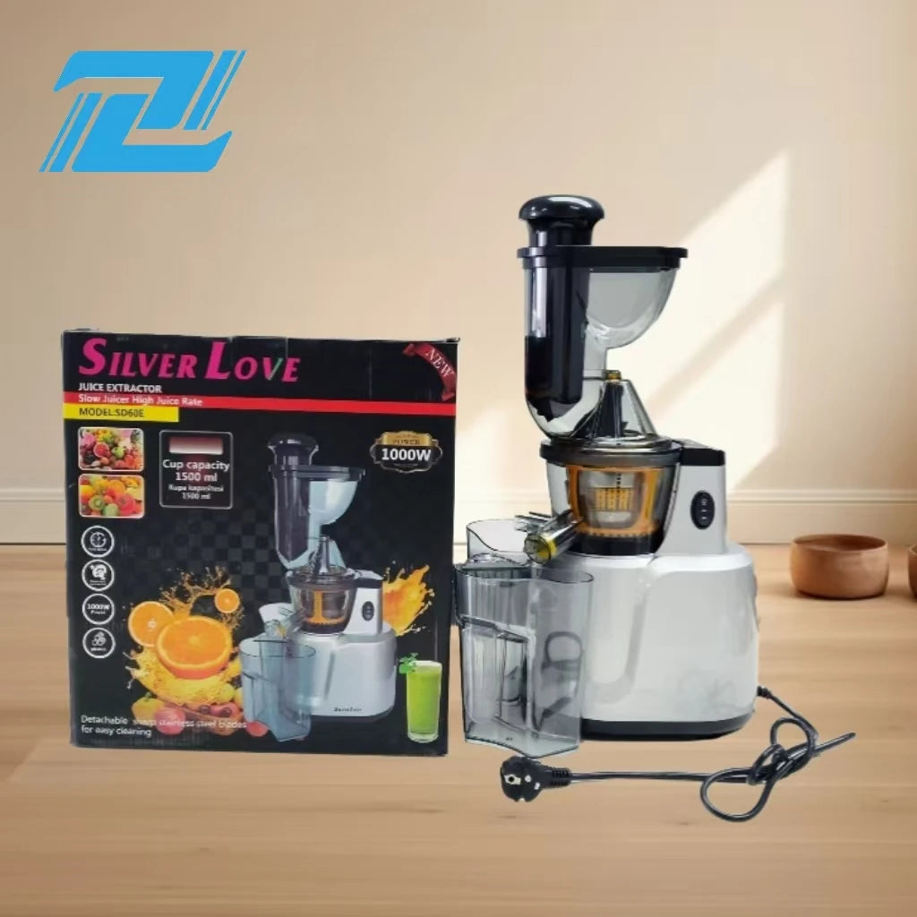 Automatic Juicer for Home Use Capable of Separating Solid and Liquid Components and Capable of Making Juice