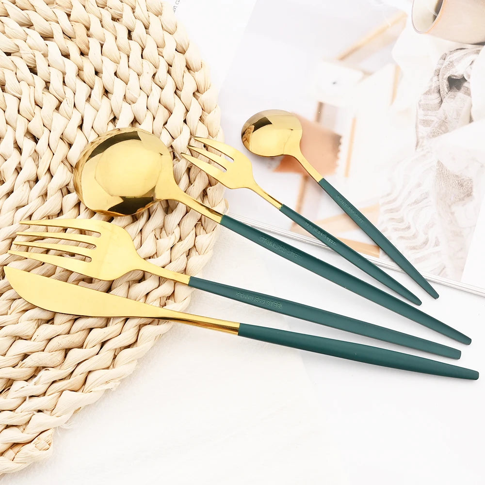 30Pcs White Gold Cutlery Set Stainless Steel Tableware Knife Cake Fork Spoon Dinnerware Set Kitchen Flatware Silverware