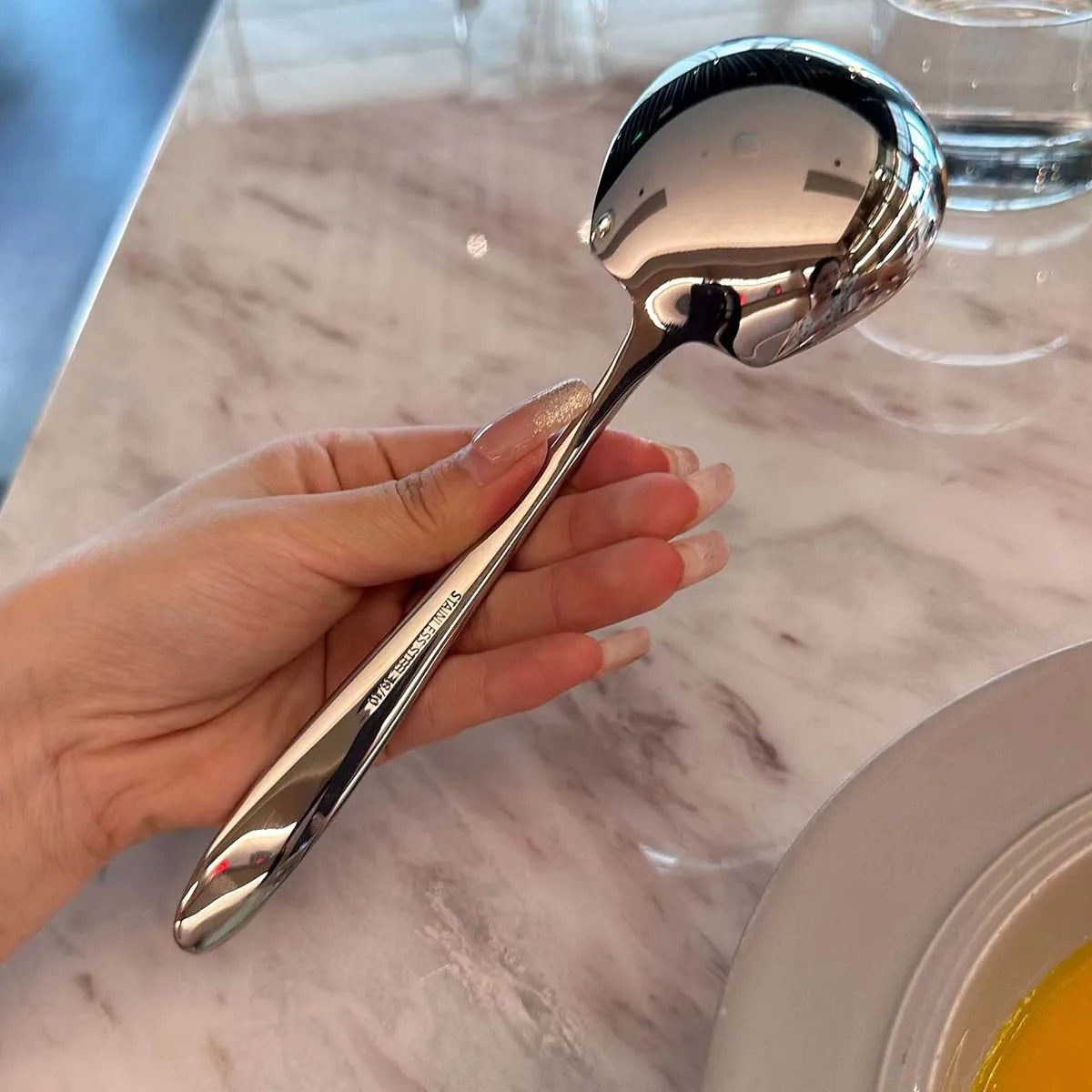 2Pcs Stainless Steel Long Handle Serving Spoons - Suitable for Use in Homes, Hotels, Canteens and Restaurants Meal Spoon Cutlery