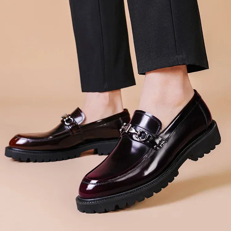 Men's Business Formal Leather Shoes Man Casual Leather Shoes Loafers Casual Business Wedding Shoes for Men Round Toe Slip-On