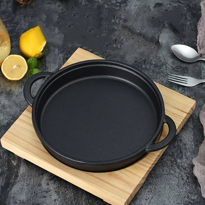 1PC Cast Iron Skillet, Non-Stick & Rust-Resistant. Perfect for Induction, Gas Stoves & Outdoor Cooking.Excellent Heat Retention.