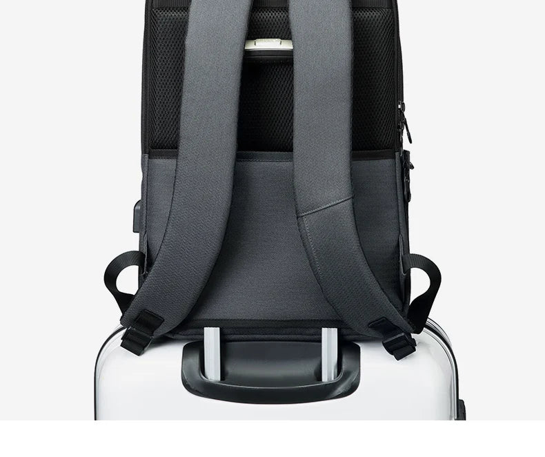 GOLF backpack men's high-capacity business backpack 2024 new business travel computer travel bag for college students