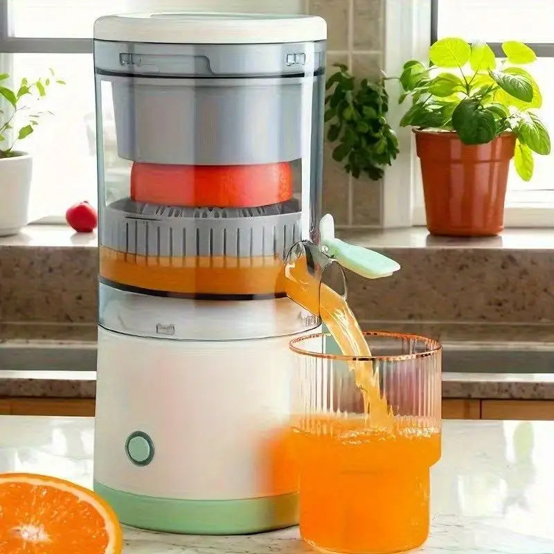 Electric Juicer, Separates Pulp from Juice, Portable Household Orange Juicer, Freshly Squeezed and Ready to Drink, Very Practical