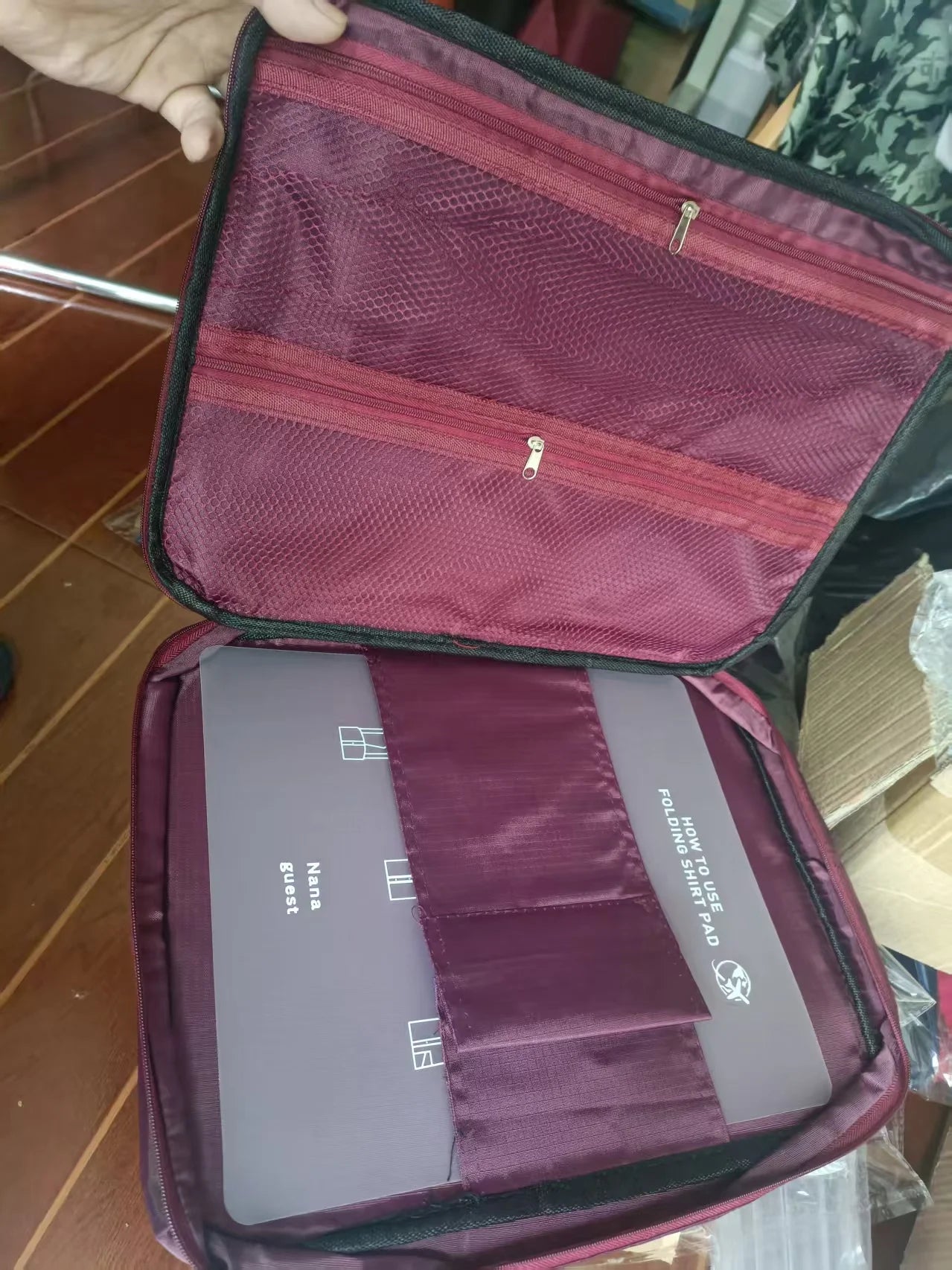 Burgundy Outdoor Shirt Bag, Business Tie Bag, Multifunctional Storage Bag for Business Trips, Clothing Organizer Tote Bag