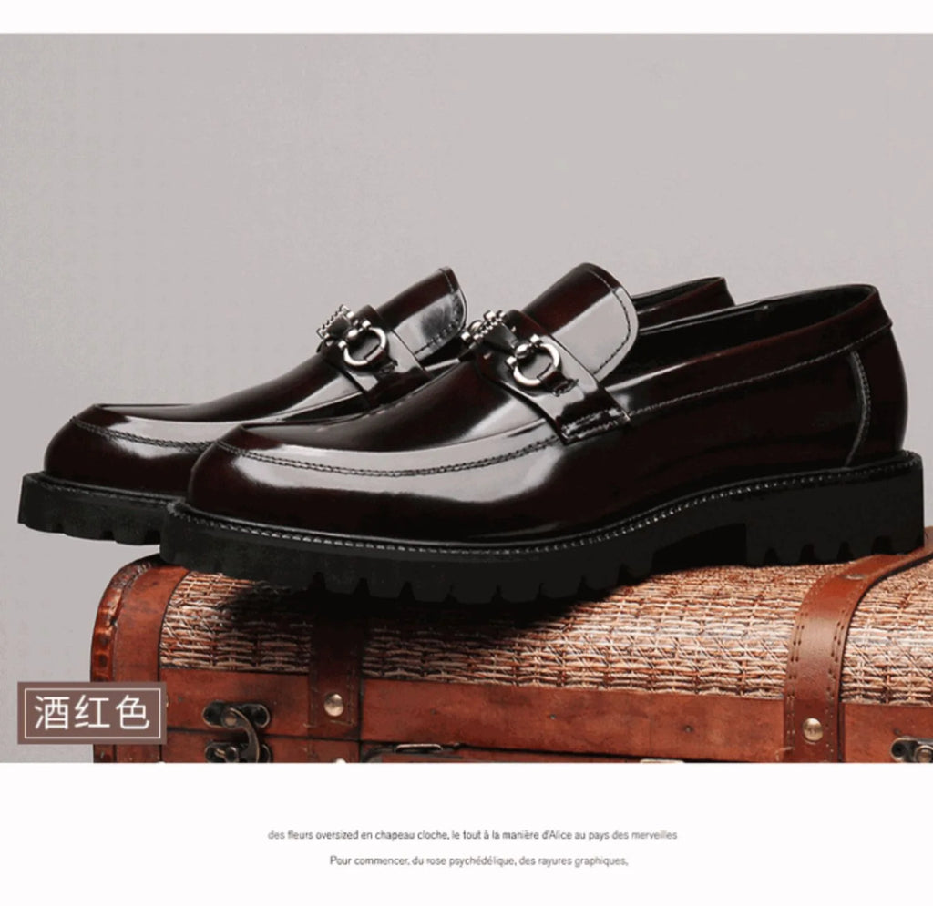 Men's Business Formal Leather Shoes Man Casual Leather Shoes Loafers Casual Business Wedding Shoes for Men Round Toe Slip-On