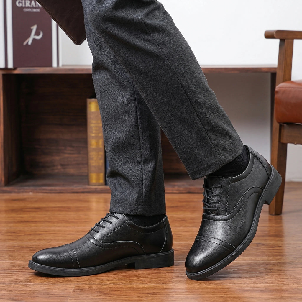 Men's Business Formal Three Buckle Shoes Simple Office Commuter Lace-Up Professional Shoes for Casual Business Settings