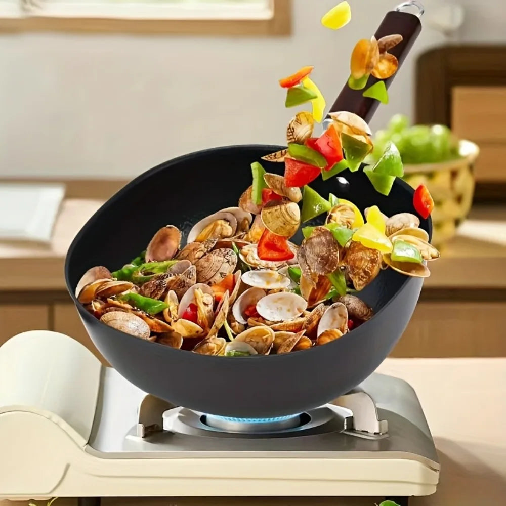 Cookware Refined Iron Square Frying Pan No Coating Flat Bottomed Stir Fry Pot with Visible Cover Wood Handle Wok Restaurant