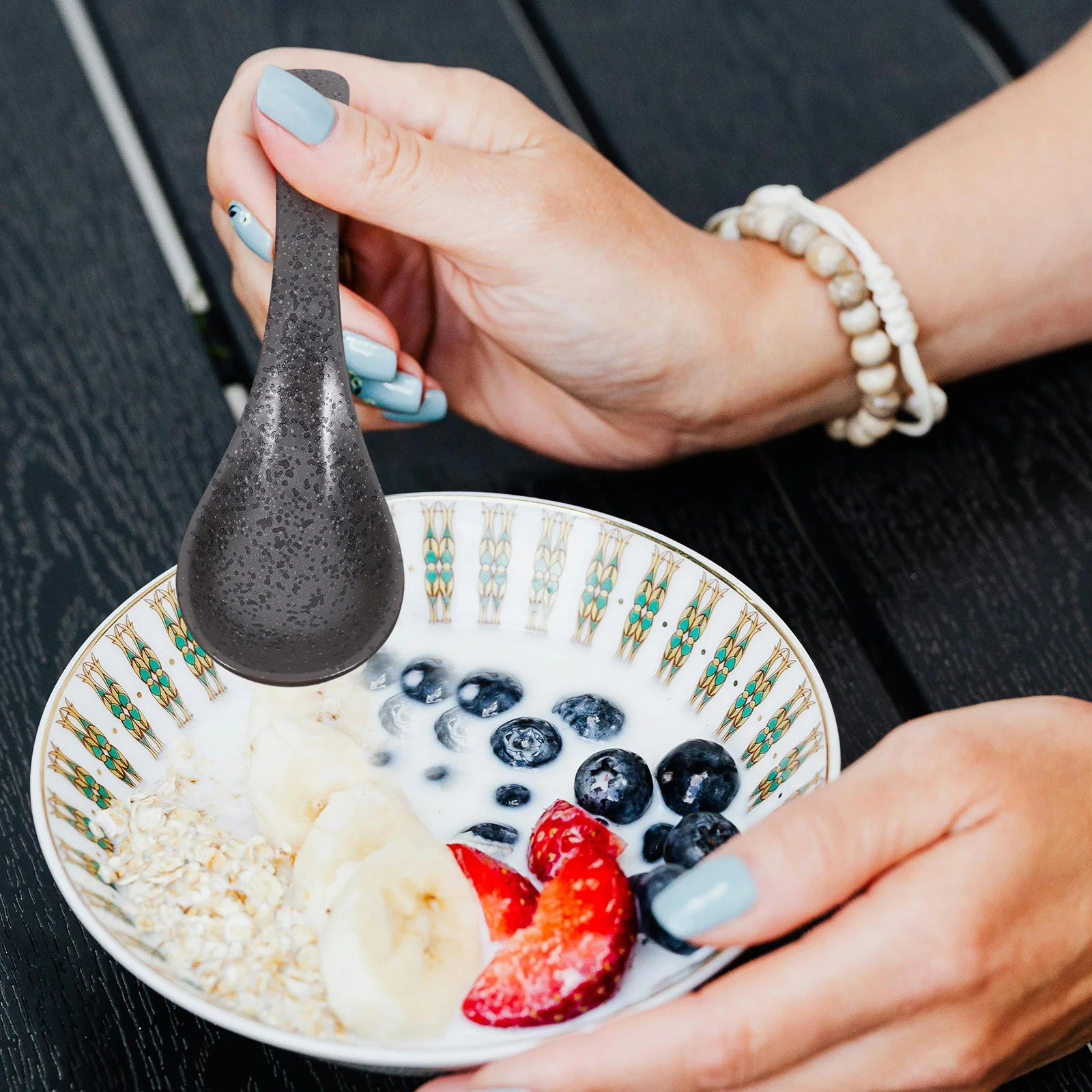 Small Ceramic Spoons Japanese Retro Style Soup Spoon Asian Tableware Porcelain Dessert Tea Spoon Ramen Noodle Spoon Kitchen