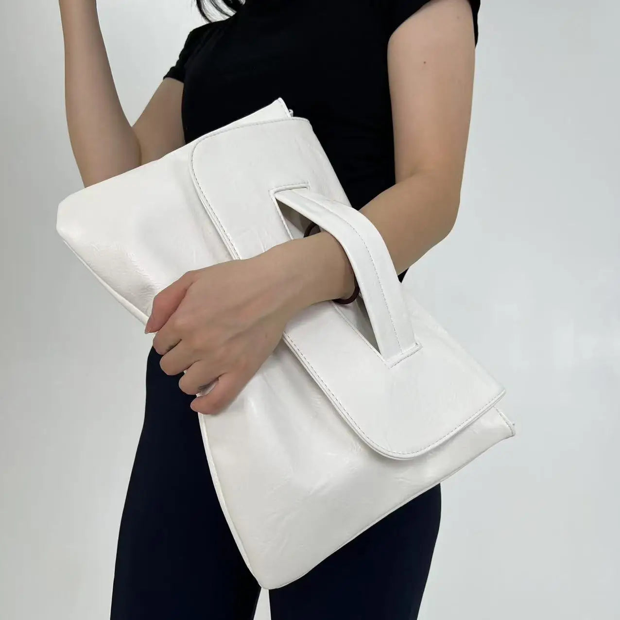 Ladies' Fashion Business High Capacity Glove Bag Soft Leather Document Storage Shoulder Bag